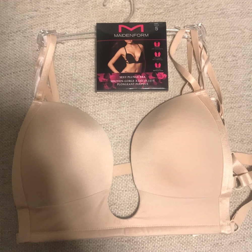 Maidenform Sexy Plunge Bra